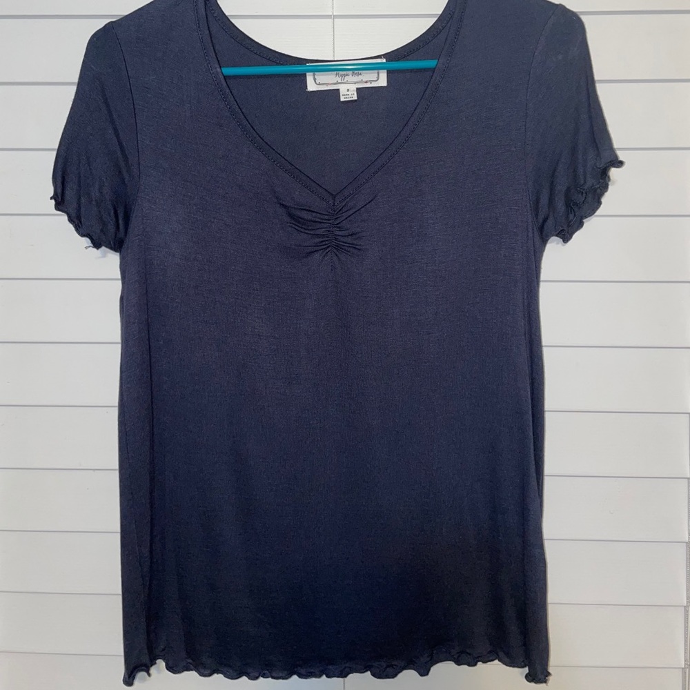 navy top